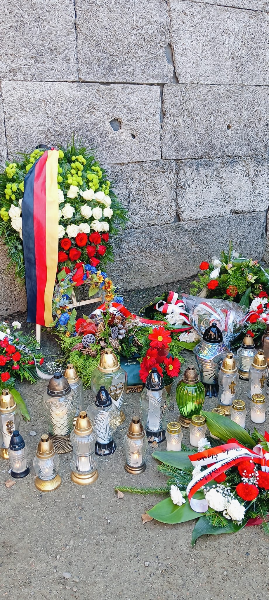 Pamiętamy, by nigdy nie zapomnieć