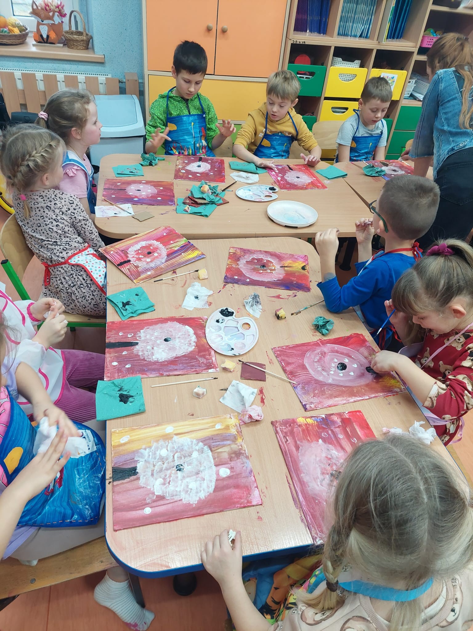 KOLOROWY ŚWIAT SZTUKI – WARSZTATY MALARSKIE